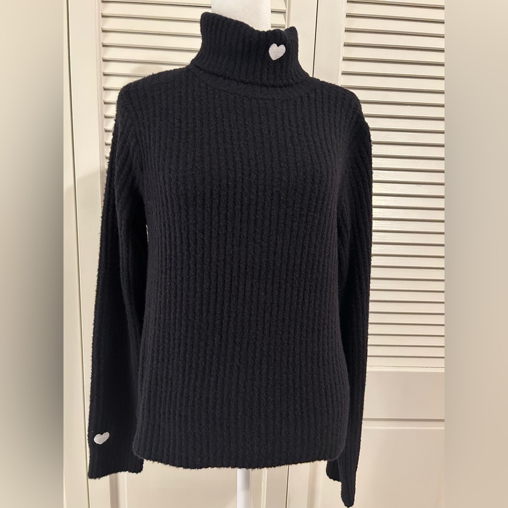 Cute Black Turtleneck- New